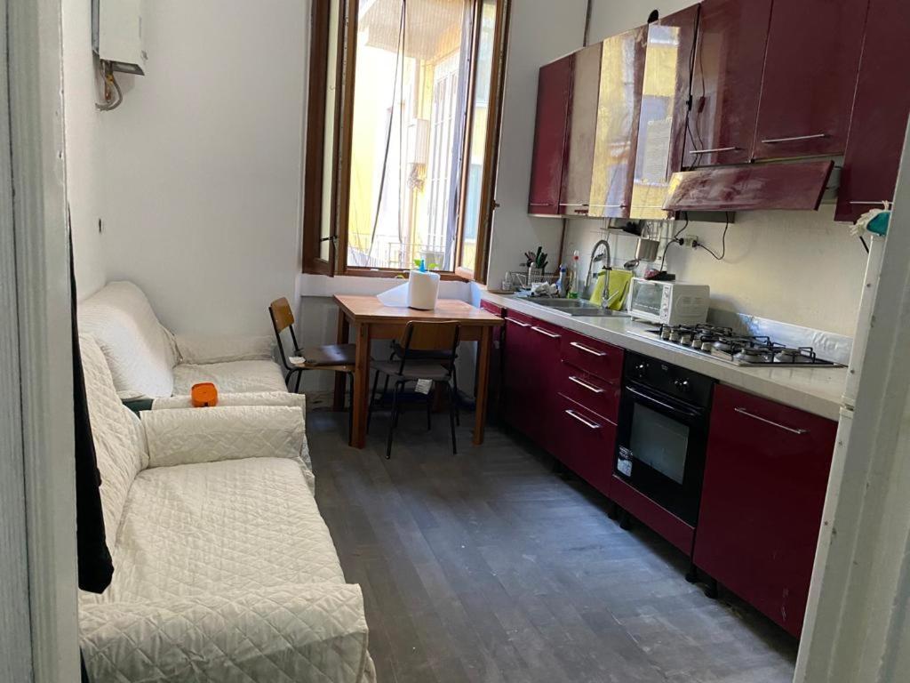 Nice And Quiet Accommodation In The City Center Milano Exterior foto